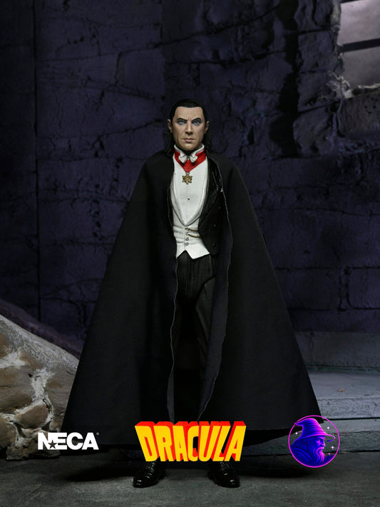 NECA Universal Monsters – 7″ Scale Action Figure – Ultimate Dracula (Transylvania)